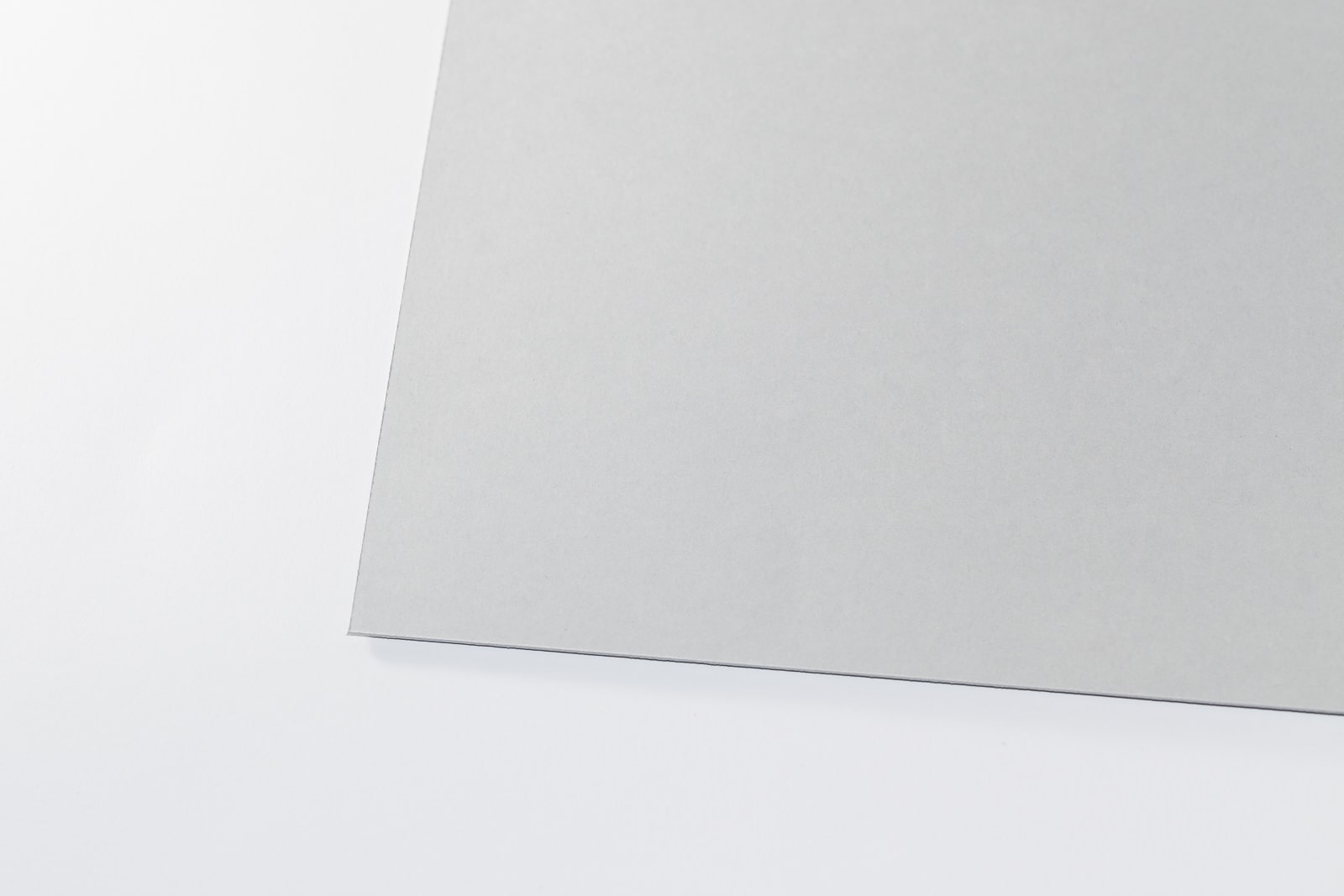 Eine Aufnahme unseres Archiv-Karton grau in einer Stärke