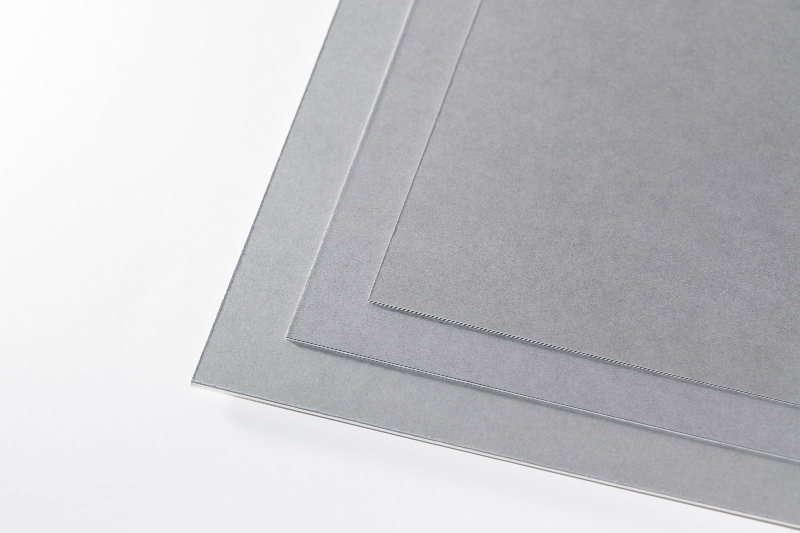 Eine Aufnahme unserer Archiv-Schachtelkarton von der graue Seite