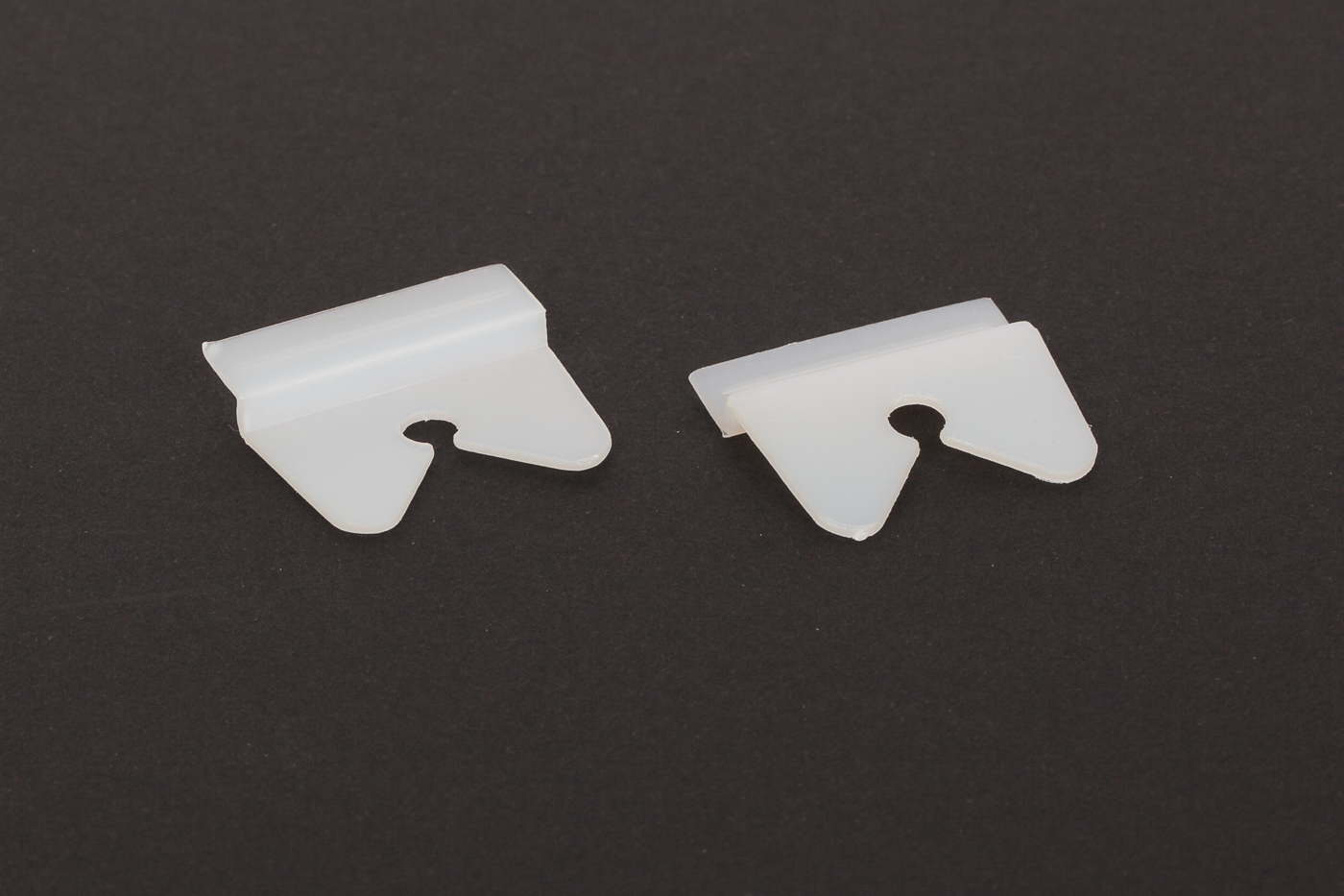 Profilaufhänger aus Kunststoff für HK-Profile - Bilderrahmen-Aufhänger